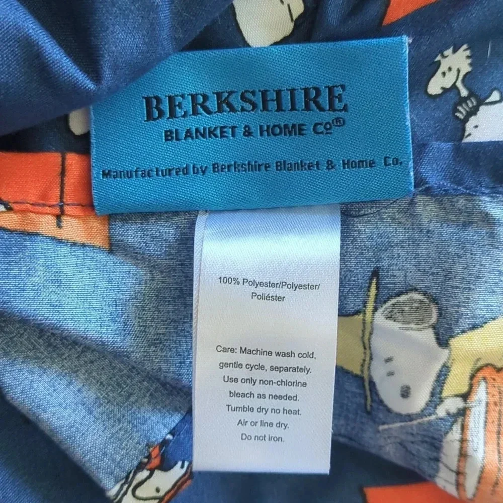 Berkshire Peanuts Branded Flat and Fitted Sheet Navy Halloween‎ Pumpkin Witch